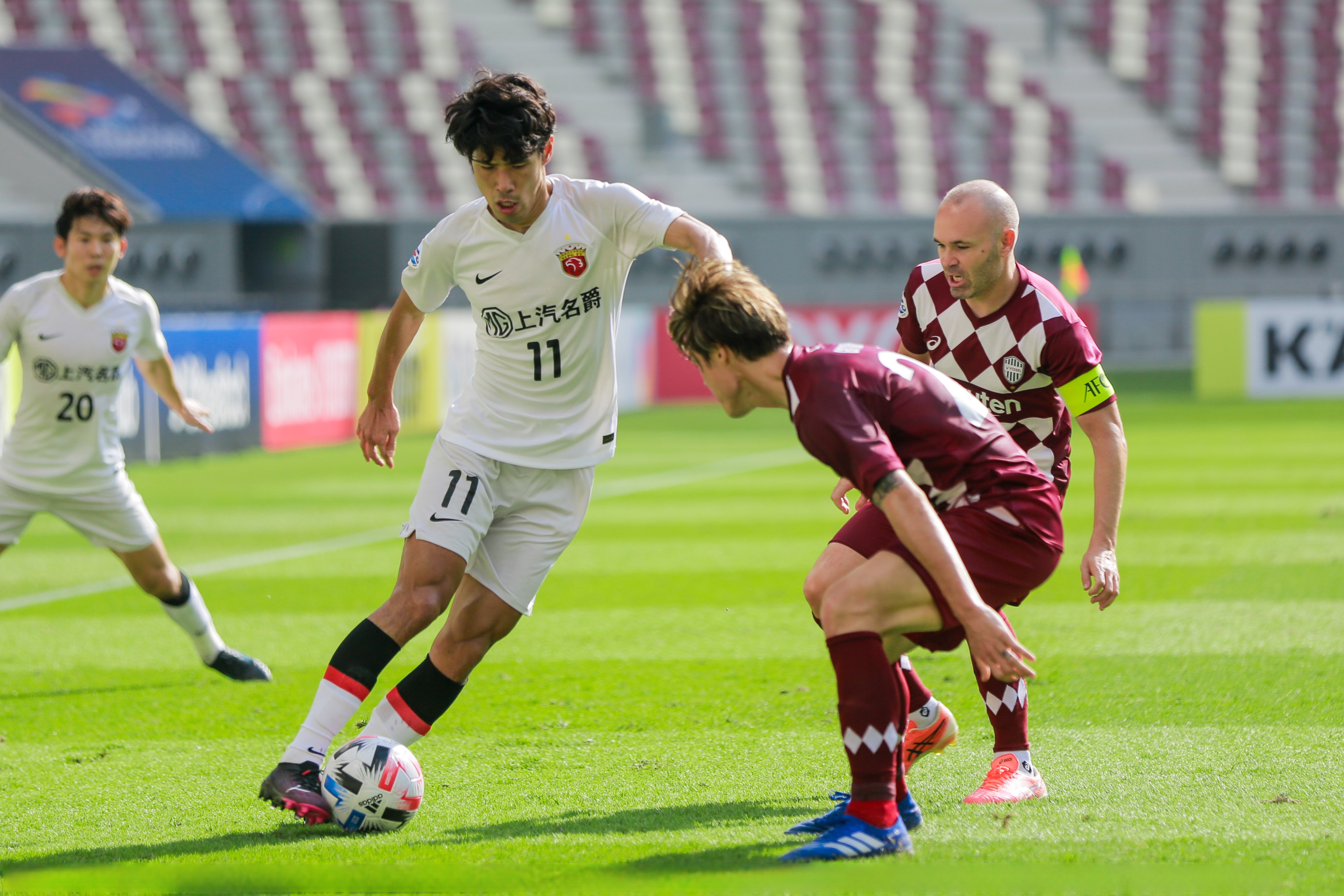 斯洛文尼亚队实力强悍,欧洲预赛豪取胜利 斯洛文尼亚队实力强悍,欧洲预赛豪取胜利